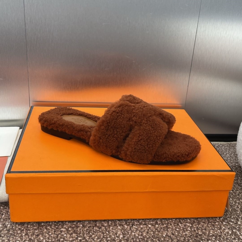 Hermes Slippers